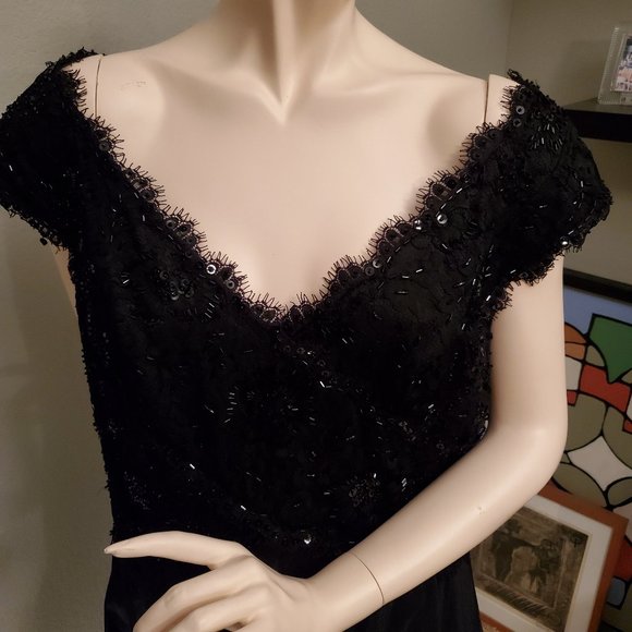 Tadashi Shoji Collection gown / evening dress 16 - Picture 9 of 14